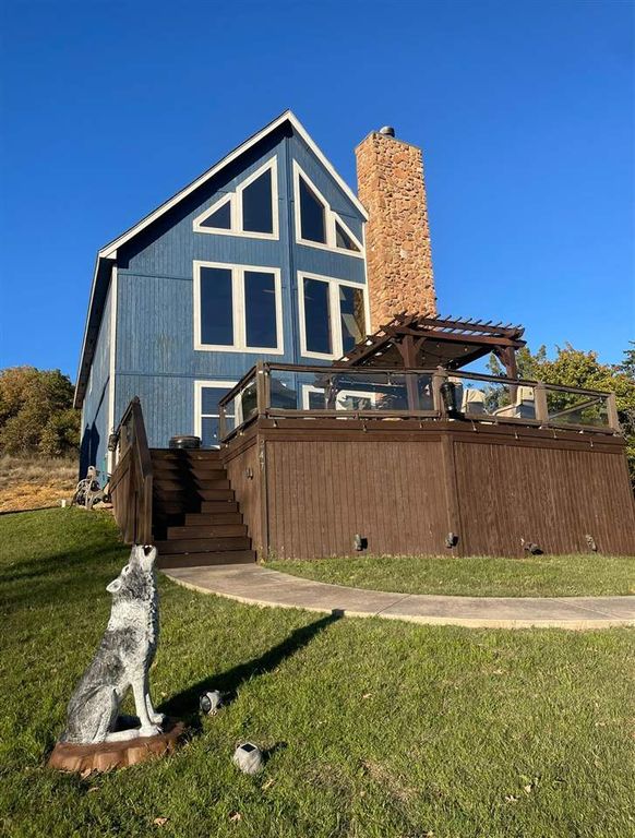 247 East Lake, Medicine Park, OK 73557