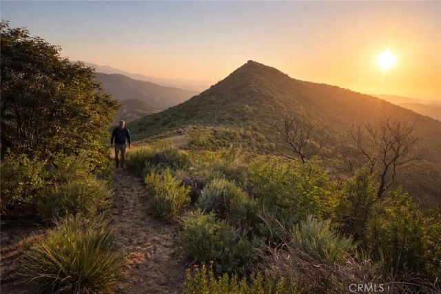 2931 Capella Way, Thousand Oaks, CA 91362