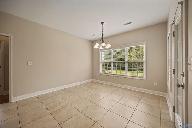 7011 Freedom Park Circle SE, Owens Cross Roads, AL 35763