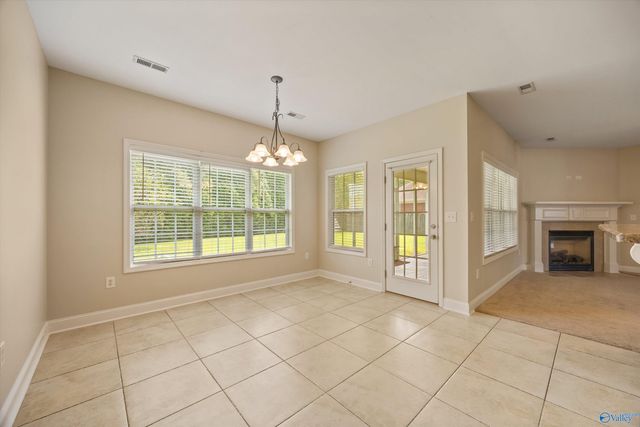 7011 Freedom Park Circle SE, Owens Cross Roads, AL 35763