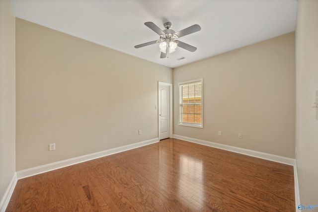 7011 Freedom Park Circle SE, Owens Cross Roads, AL 35763