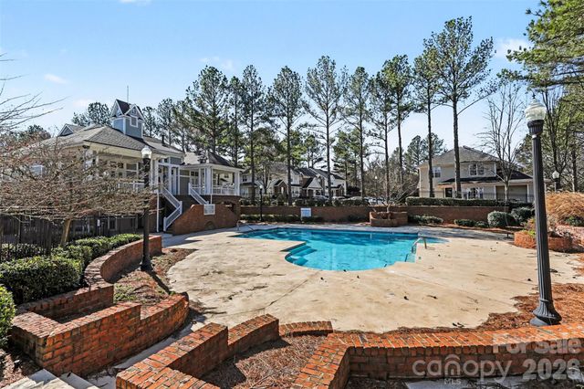 3653 Melrose Cottage Drive, Matthews, NC 28105