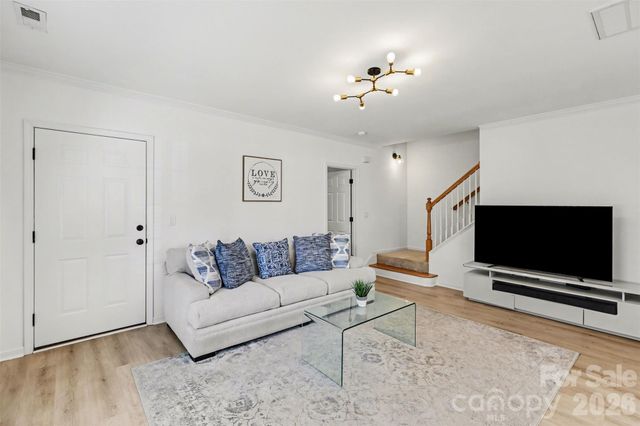 3653 Melrose Cottage Drive, Matthews, NC 28105