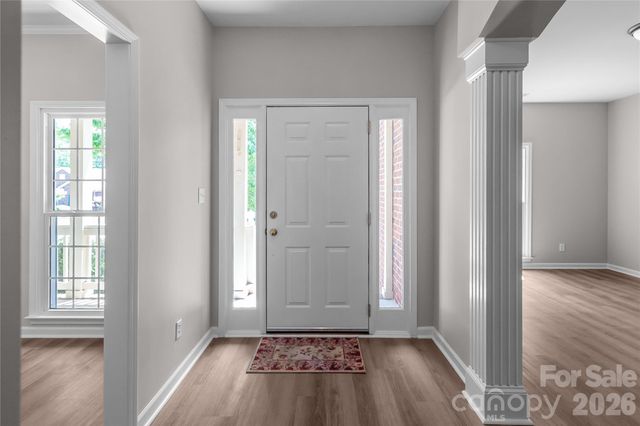 10713 Ridge Acres Road, Charlotte, NC 28214