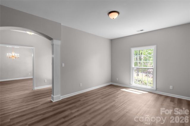10713 Ridge Acres Road, Charlotte, NC 28214