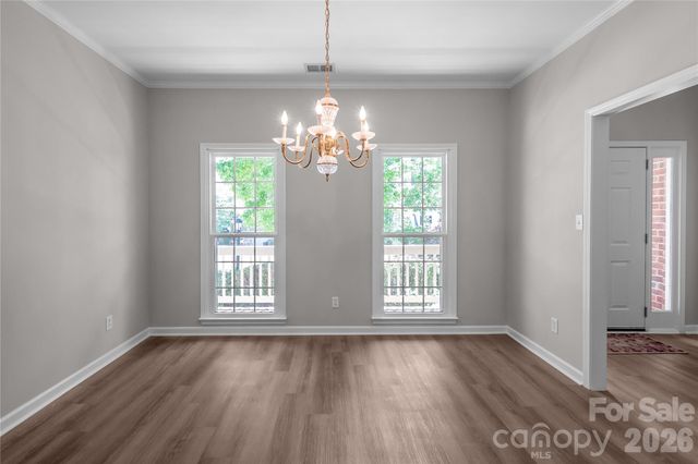 10713 Ridge Acres Road, Charlotte, NC 28214