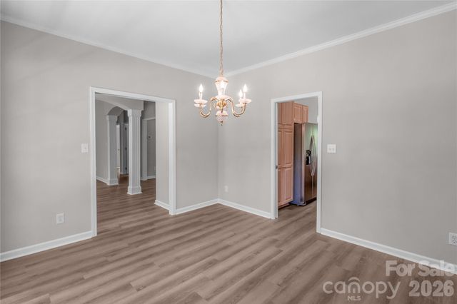 10713 Ridge Acres Road, Charlotte, NC 28214