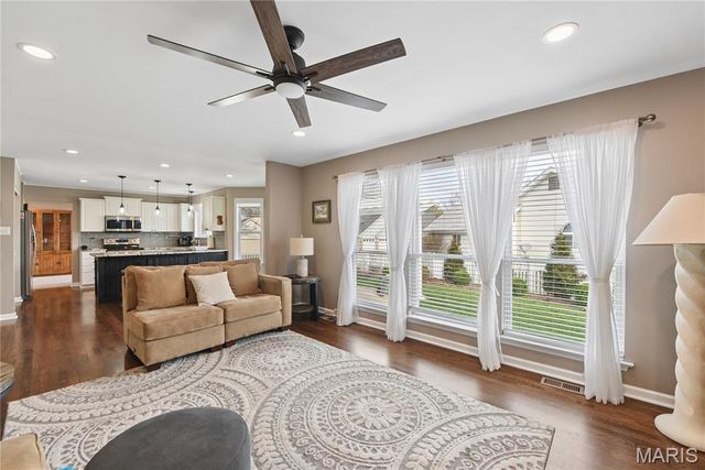 413 Lea Harbor Court, Wildwood, MO 63040