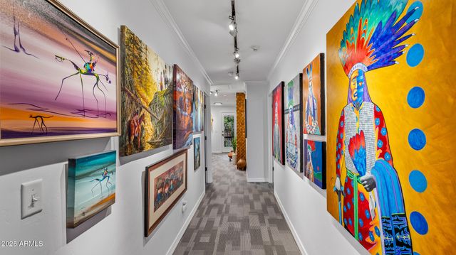 303 W JUNIPER Avenue, Flagstaff, AZ 86001