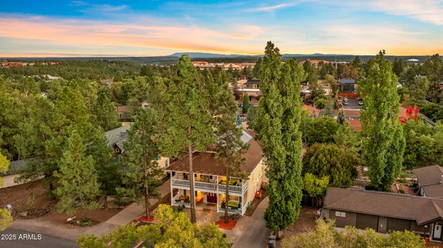 303 W JUNIPER Avenue, Flagstaff, AZ 86001