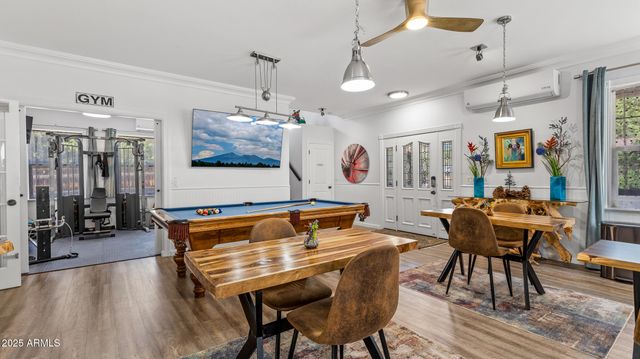 303 W JUNIPER Avenue, Flagstaff, AZ 86001