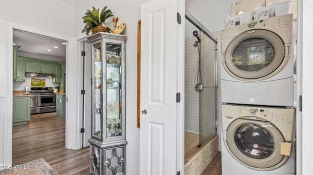 303 W JUNIPER Avenue, Flagstaff, AZ 86001