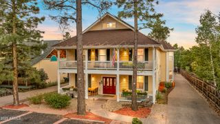 303 W JUNIPER Avenue, Flagstaff, AZ 86001