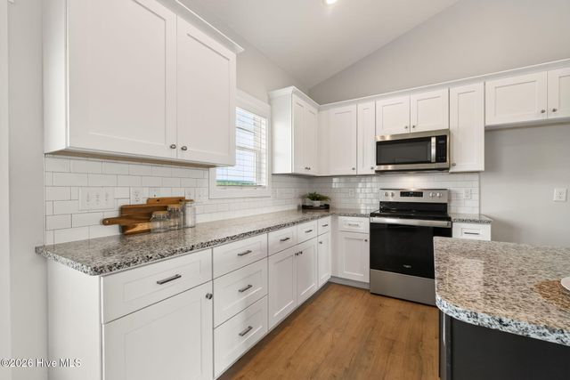 203 Tuscany Circle, Princeton, NC 27569