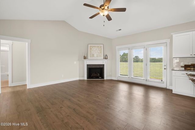203 Tuscany Circle, Princeton, NC 27569