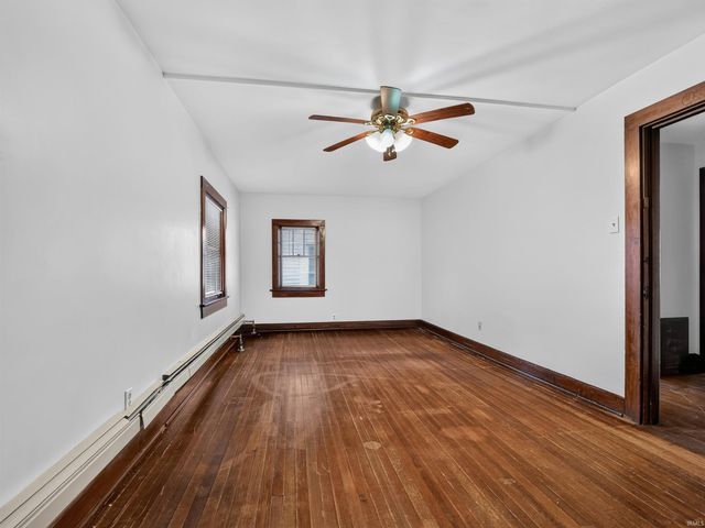 909 W Wildwood Avenue, Fort Wayne, IN 46807