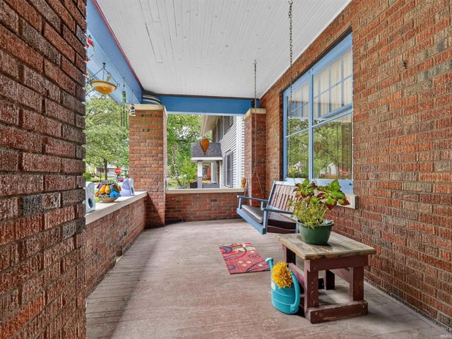 909 W Wildwood Avenue, Fort Wayne, IN 46807