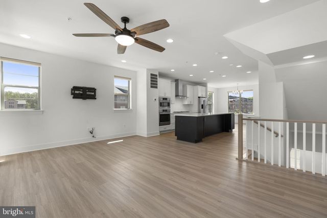 3311 STREAMLET LN, Laurel, MD 20724