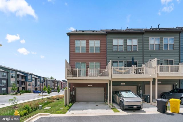 3311 STREAMLET LN, Laurel, MD 20724