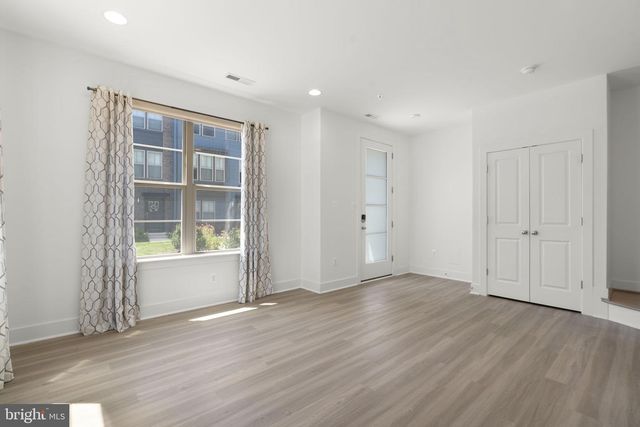 3311 STREAMLET LN, Laurel, MD 20724