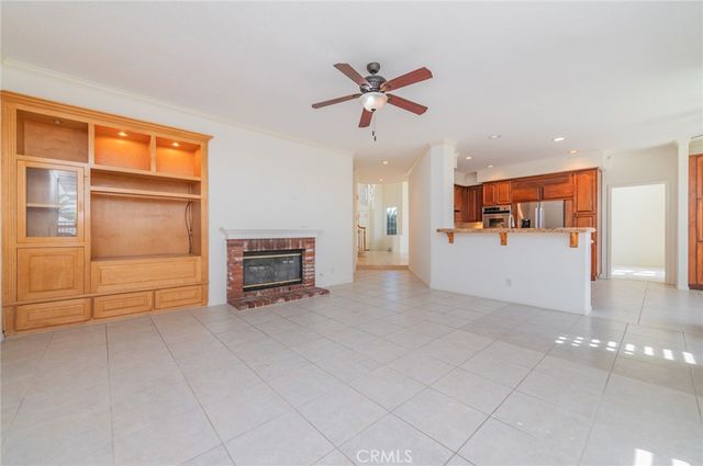 22661 White Oaks, Mission Viejo, CA 92692