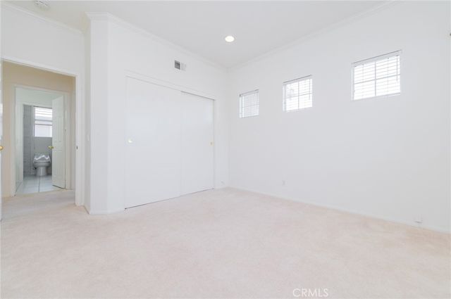 22661 White Oaks, Mission Viejo, CA 92692