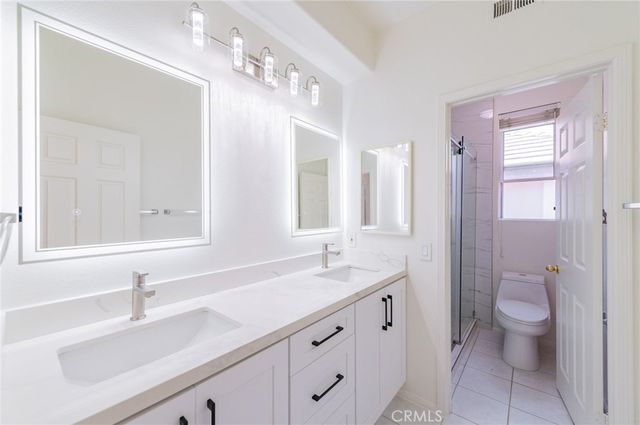 22661 White Oaks, Mission Viejo, CA 92692