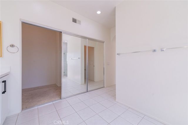 22661 White Oaks, Mission Viejo, CA 92692