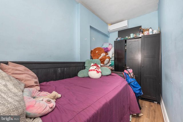 910 N MONTFORD AVE, Baltimore, MD 21205