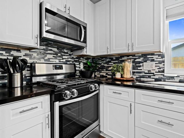 1007 Howard Avenue 47, Escondido, CA 92029