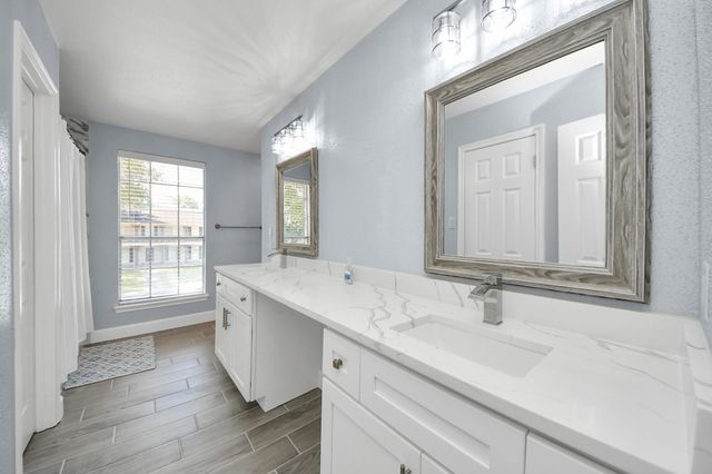 5810 Wanakah Drive, Houston, TX 77069