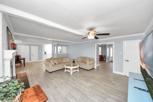 5810 Wanakah Drive, Houston, TX 77069