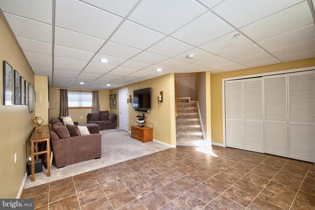 1909 GLENROTHS DR, Abingdon, MD 21009