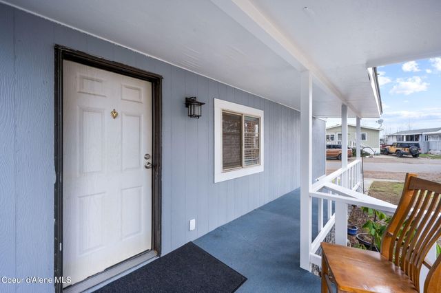 9140 N Starr LOOP, Hayden, ID 83835