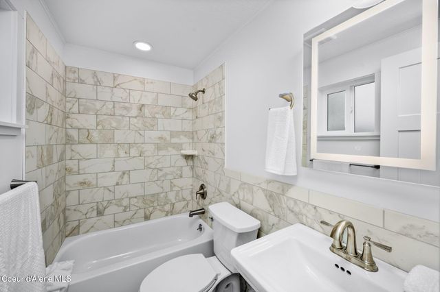 9140 N Starr LOOP, Hayden, ID 83835