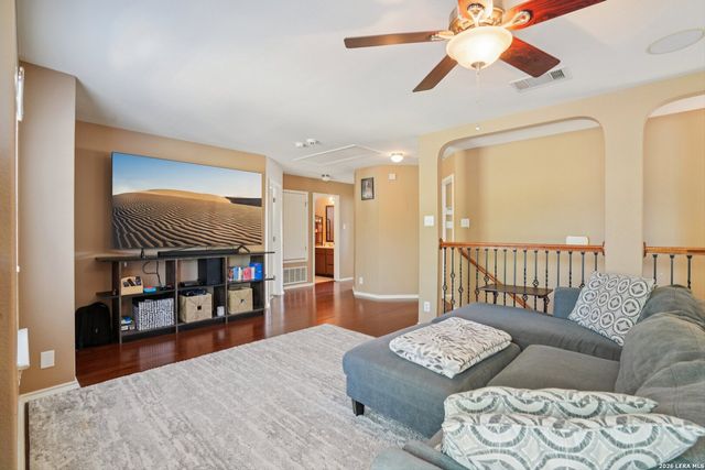 545 Celtic Ash, Schertz, TX 78108