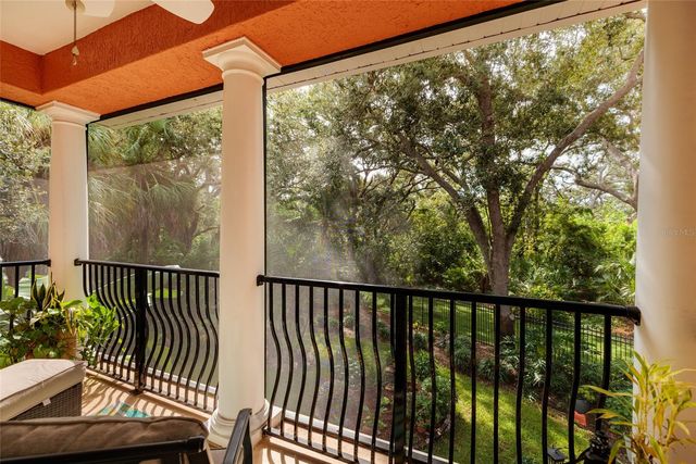 190 BANYAN BAY DRIVE, St Petersburg, FL 33705