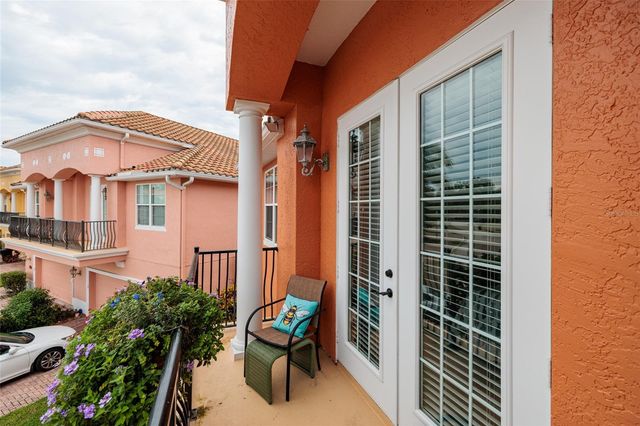 190 BANYAN BAY DRIVE, St Petersburg, FL 33705