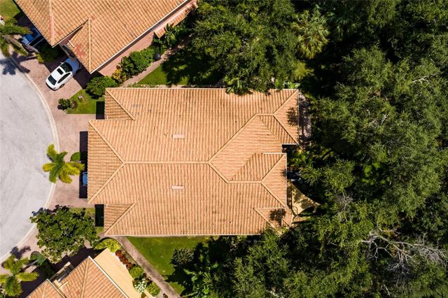 190 BANYAN BAY DRIVE, St Petersburg, FL 33705