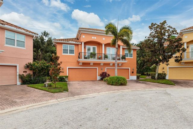 190 BANYAN BAY DRIVE, St Petersburg, FL 33705