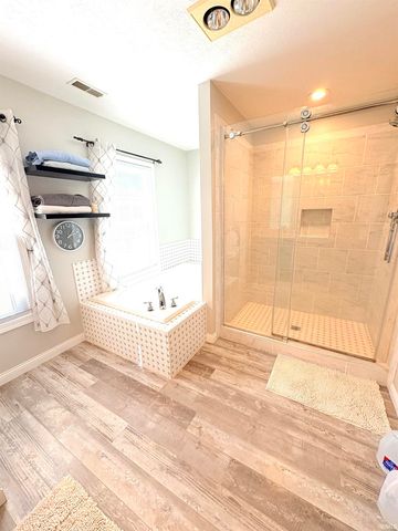 845 E Alexis Way, Bloomington, IN 47401