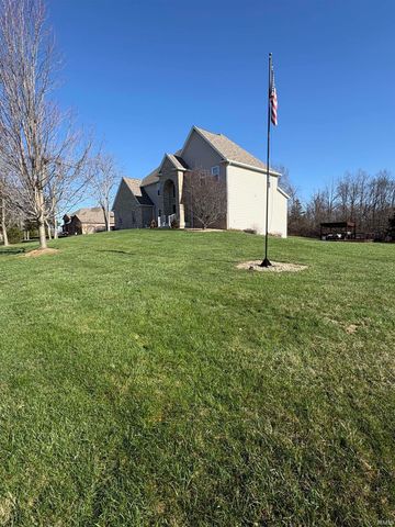 845 E Alexis Way, Bloomington, IN 47401