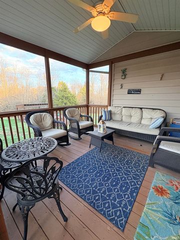 845 E Alexis Way, Bloomington, IN 47401