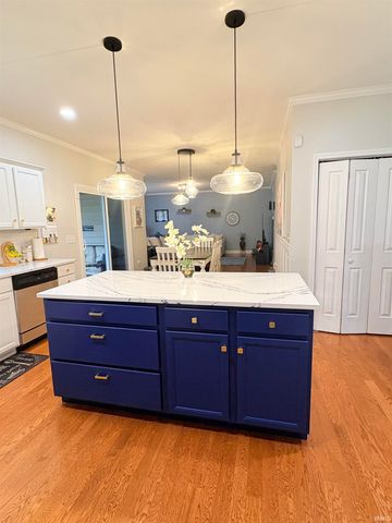 845 E Alexis Way, Bloomington, IN 47401