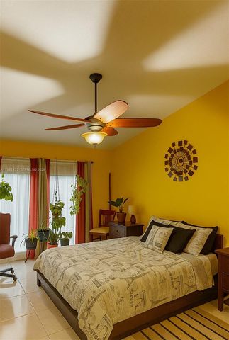 5119 SW 153rd Pl N, Miami, FL 33185