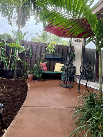 5119 SW 153rd Pl N, Miami, FL 33185