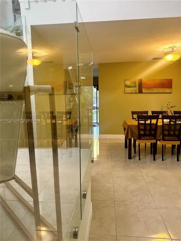 5119 SW 153rd Pl N, Miami, FL 33185