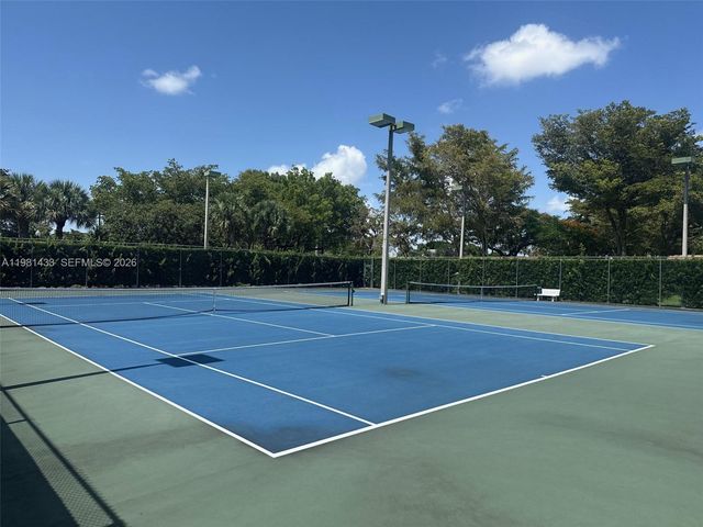 5119 SW 153rd Pl N, Miami, FL 33185