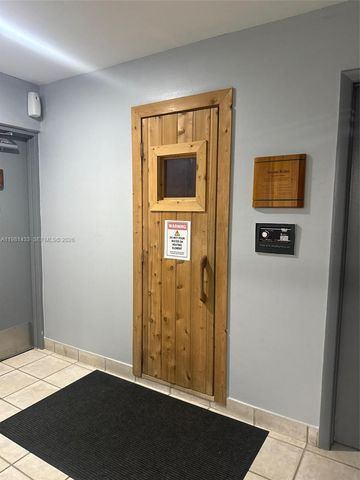 5119 SW 153rd Pl N, Miami, FL 33185