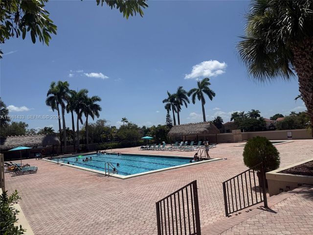 5119 SW 153rd Pl N, Miami, FL 33185